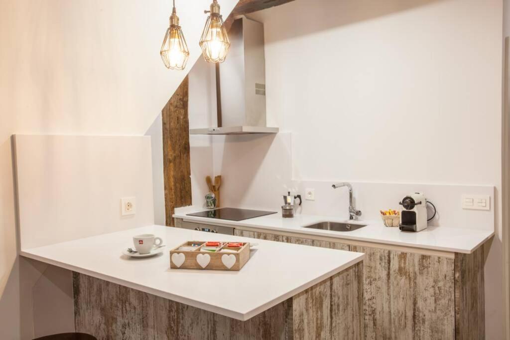 Bonito Apartamento, Nuevo Y En El Casco Viejo!!! Daire Bilbao Dış mekan fotoğraf